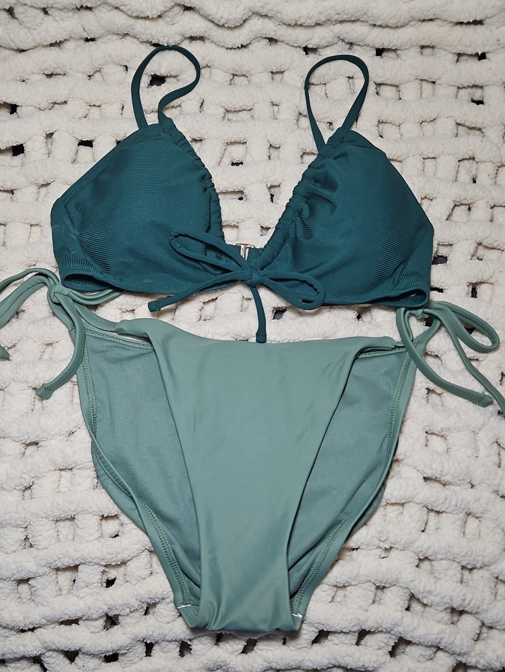 Women's Two-Piece Bikini Swimsuit Set New Small Shade & Shore - Picture 1 of 9